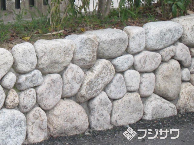 �T�r����